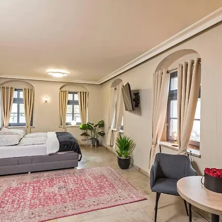 Cosel Palais Apartment *